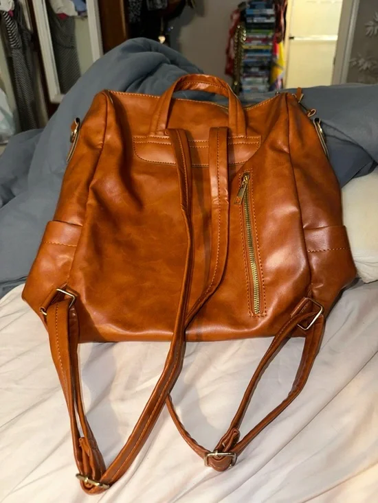 NWOT Amazon Cognac Brown Women’s Leather-Effect Backpack lots of pockets - Picture 2 of 11